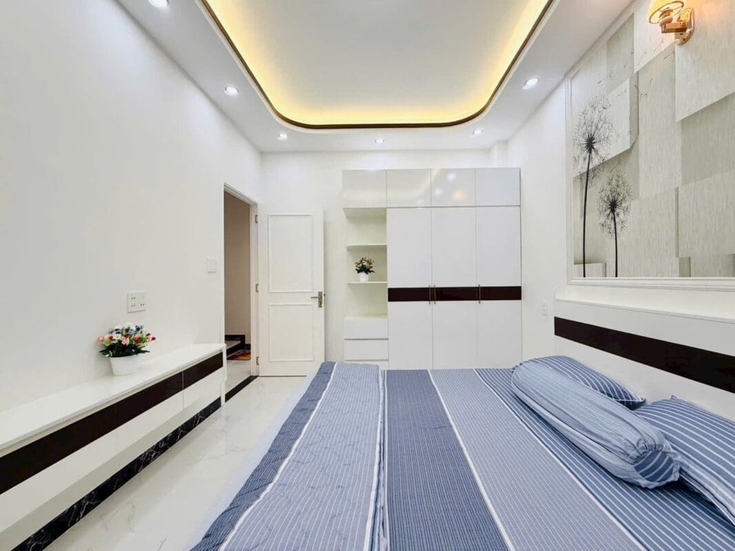 NHÀ ĐẸP XÂY MỚI TẠI NGUYỄN THÁI SƠN GẦN SÂN BAY TSN. - ảnh 15