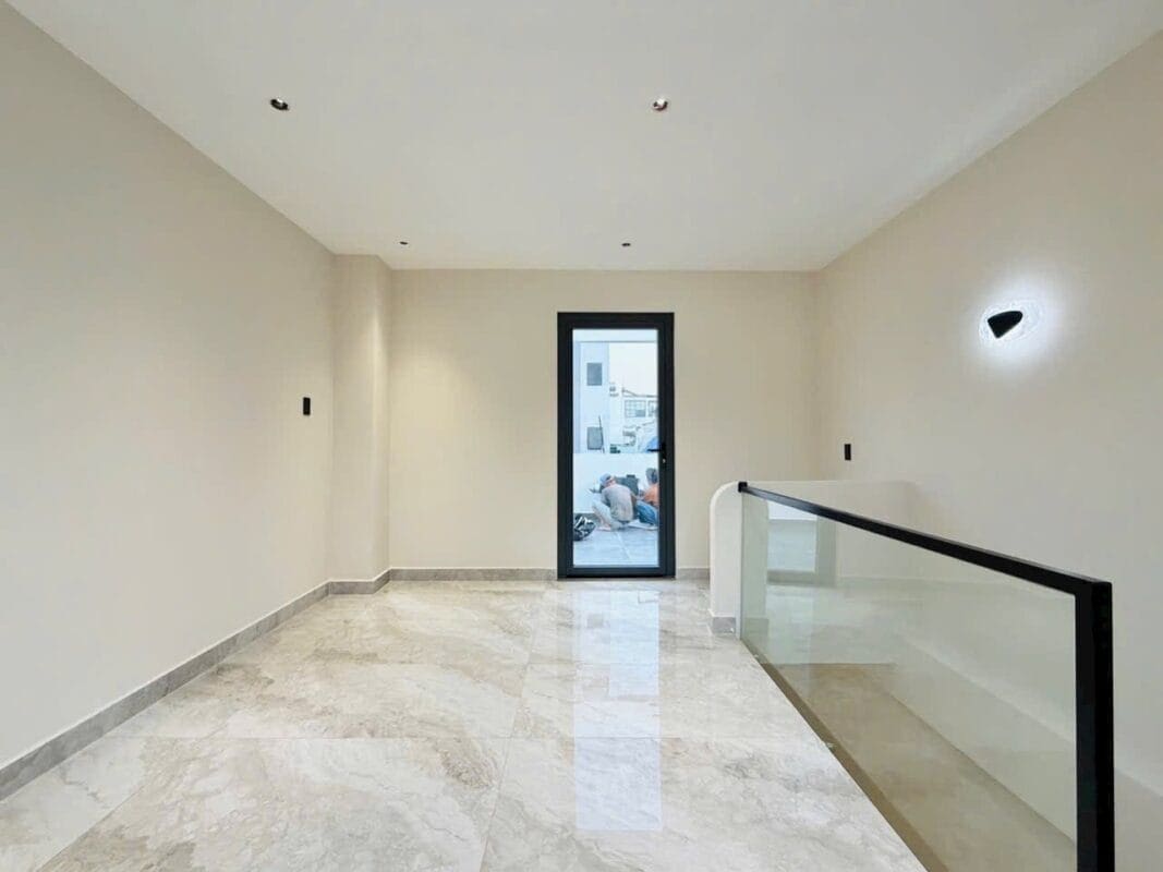 NHÀ ĐẸP HẺM XE HƠI GẦN CV LÀNG HOA GÒ VẤP. - ảnh 27