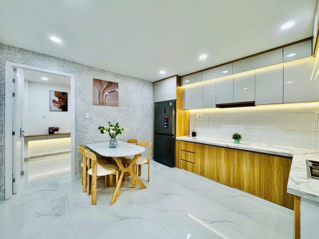 NHÀ PHỐ 5 LẦU 6PN(CÓ PN TRỆT) CHỈ 7.X TỶ• GẦN CV LÀNG HOA P9 - ảnh 7