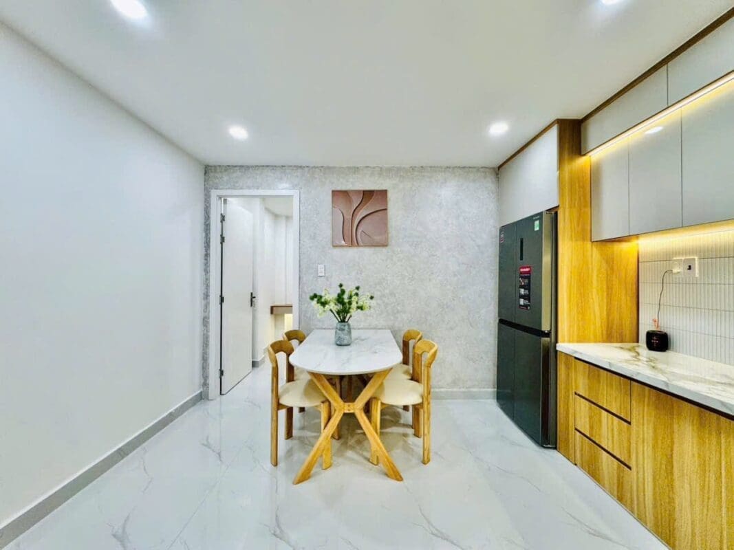 NHÀ PHỐ 5 LẦU 6PN(CÓ PN TRỆT) CHỈ 7.X TỶ• GẦN CV LÀNG HOA P9 - ảnh 6