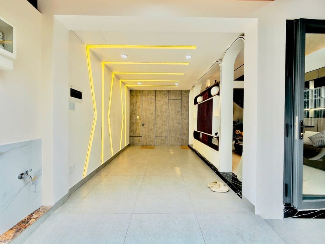 NHÀ THANG MÁY NGANG 6M• GẦN BV UNG BƯỚU •ĐƯỜNG NƠ TRANG LONG P7• NHỈNH 12 TỶ - ảnh 5